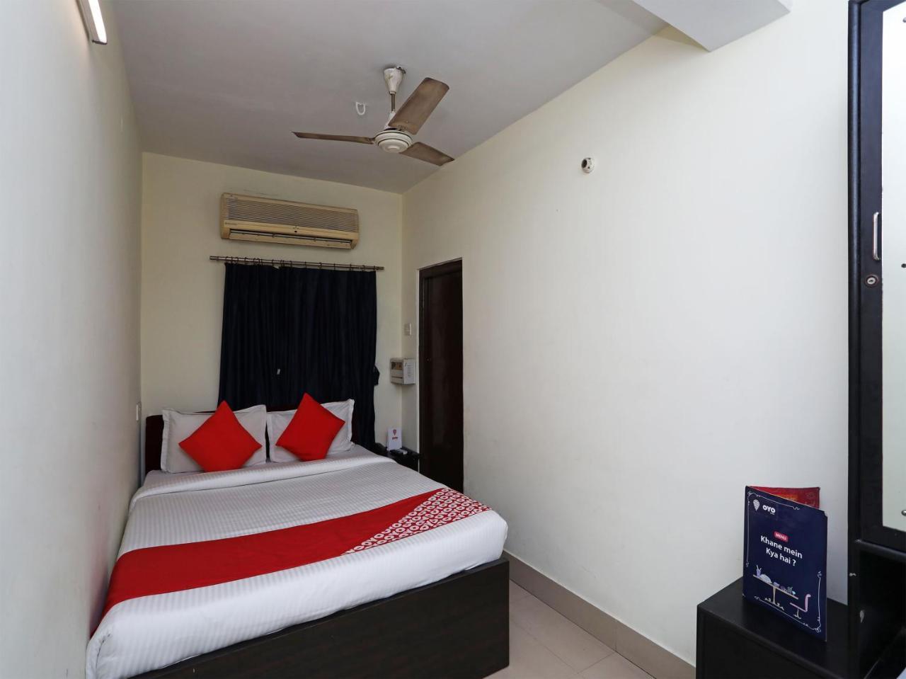 Oyo 13906 Vinita Inn Santragachi Exterior photo